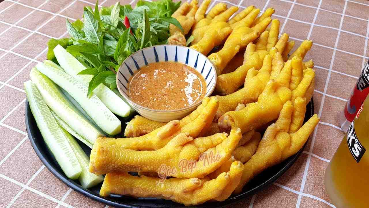 Mua chân gà ủ muối tại Hàn Quốc
